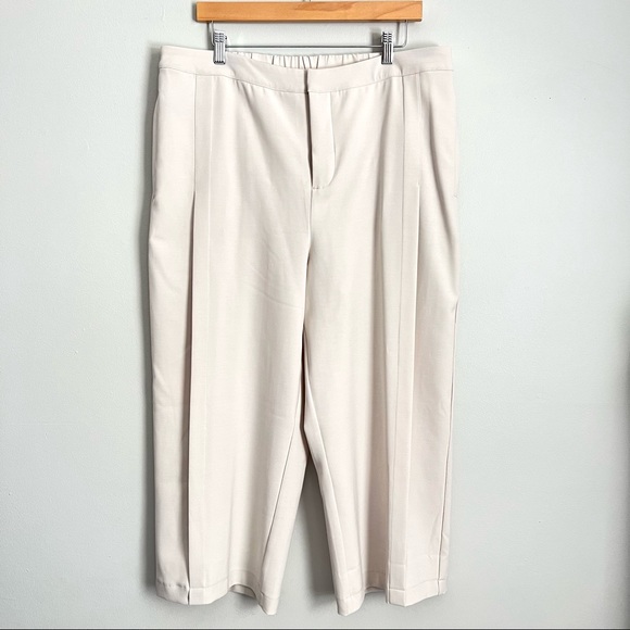 NWOT H by Halston Stitch Pleat Seamed Wide Leg Cropped Trousers - Picture 2 of 12